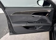 Audi A8 Sedan / Limuzína 3,0 l 210 kw