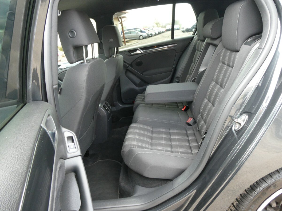 Volkswagen Golf Hatchback 2,0 l 125 kw