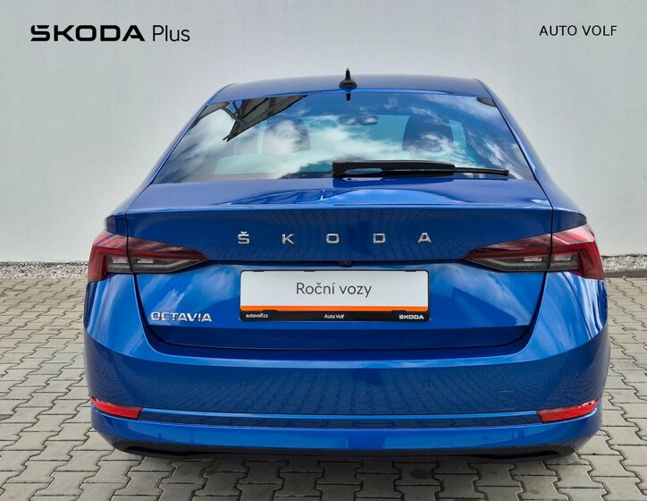 Škoda Octavia 10