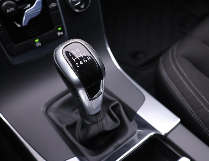Volvo V60 Kombi 2,0 l 110 kw