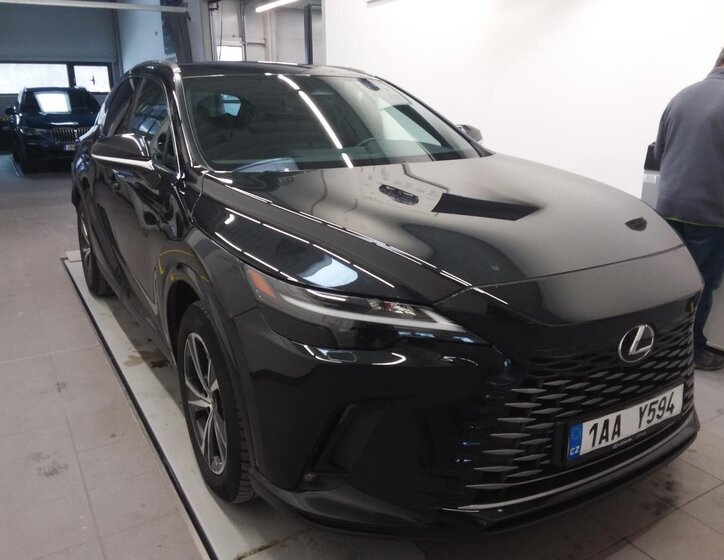 Lexus RX 350h SUV 2,5 l 140 kw
