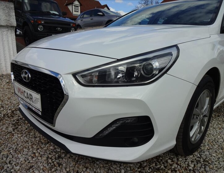 Hyundai i30 Kombi 1,6 l 85 kw