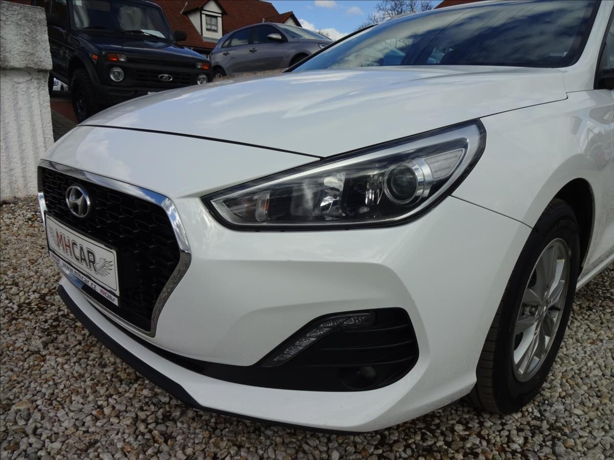 Hyundai i30 Kombi 1,6 l 85 kw