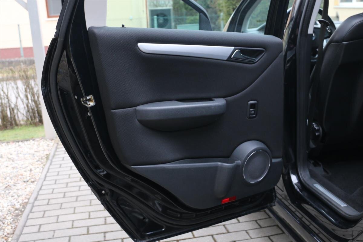 Mercedes-Benz Třídy B Kombi 1,7 l 85 kw