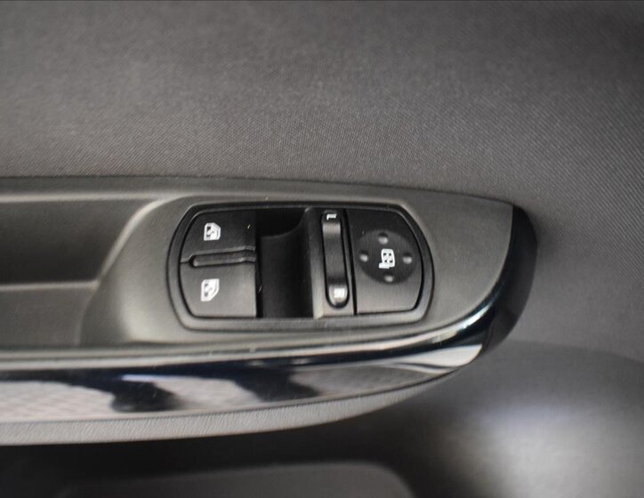 Opel Corsa Van Ostatní 1,2 l 51 kw