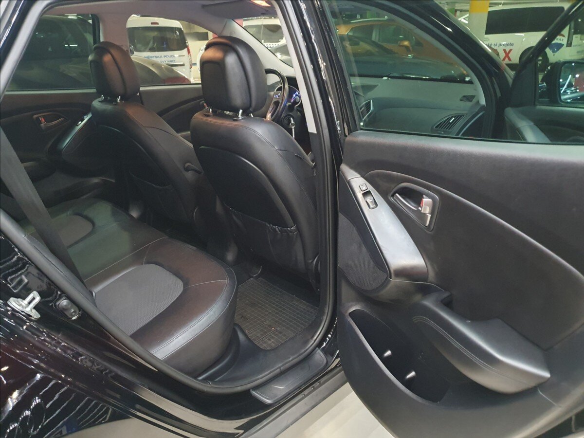 Hyundai ix35 SUV / Terénní 2,0 l 122 kw