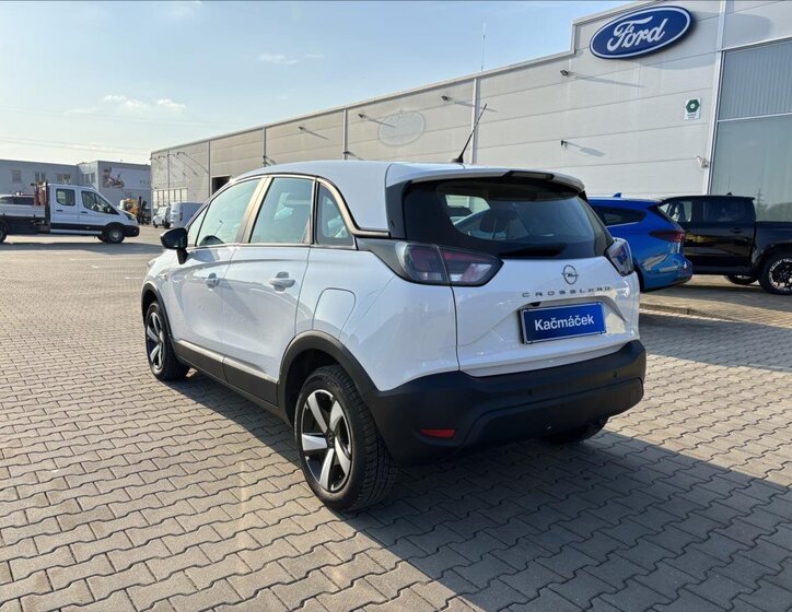 Opel Crossland SUV / Terénní 1,2 l 96 kw