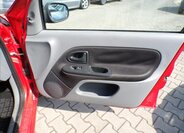 Renault Thalia Sedan / Limuzína 1,1 l 55 kw