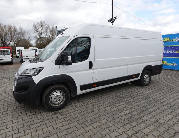 Peugeot Boxer Ostatní 2,2 l 121 kw