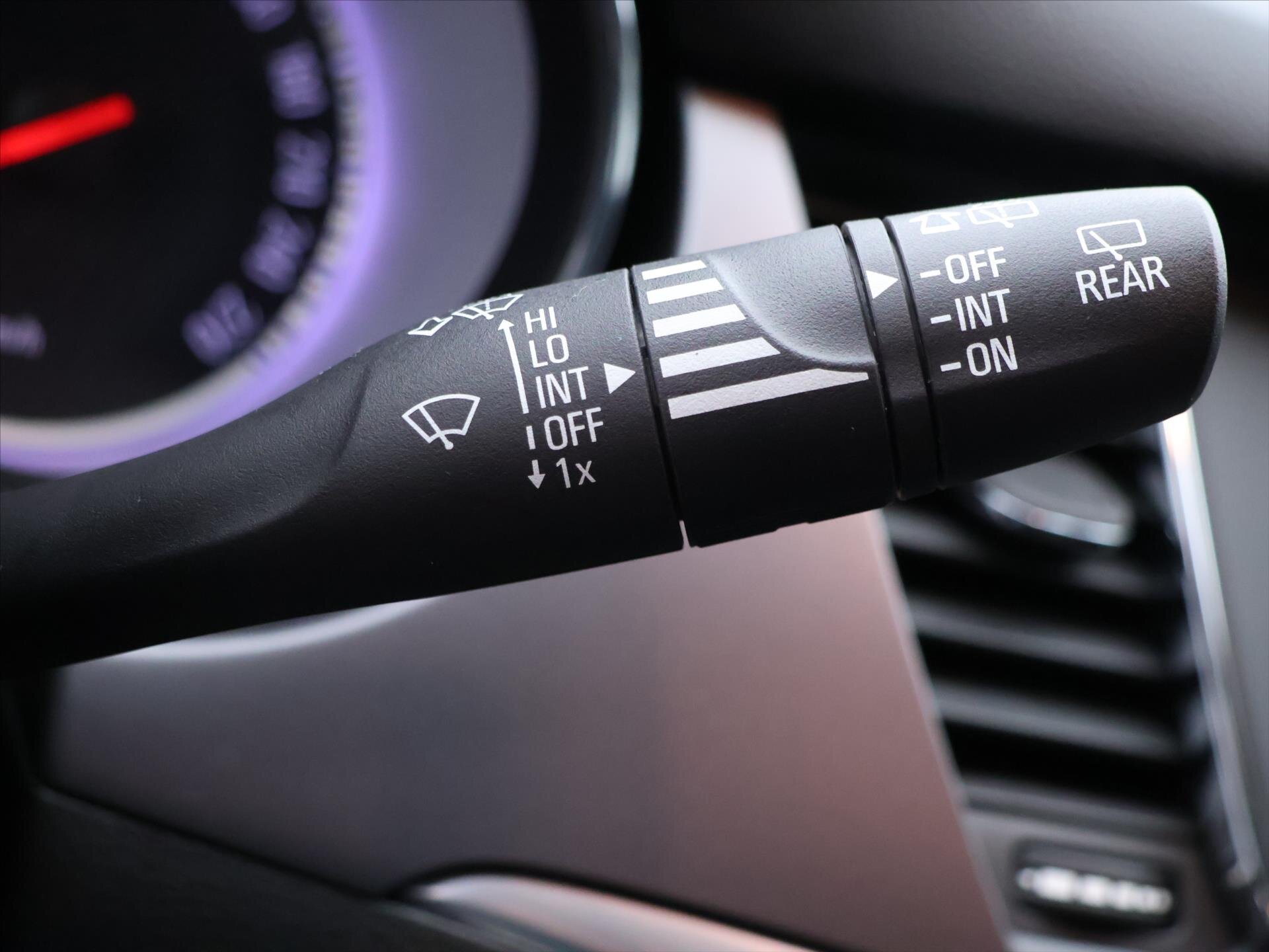 Opel Astra Kombi 999,0 77 kw