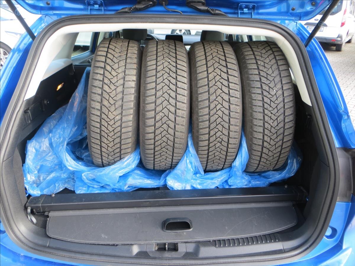 Ford Focus Kombi 999,0 114 kw