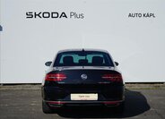 Volkswagen Passat Sedan / Limuzína 2,0 l 176 kw