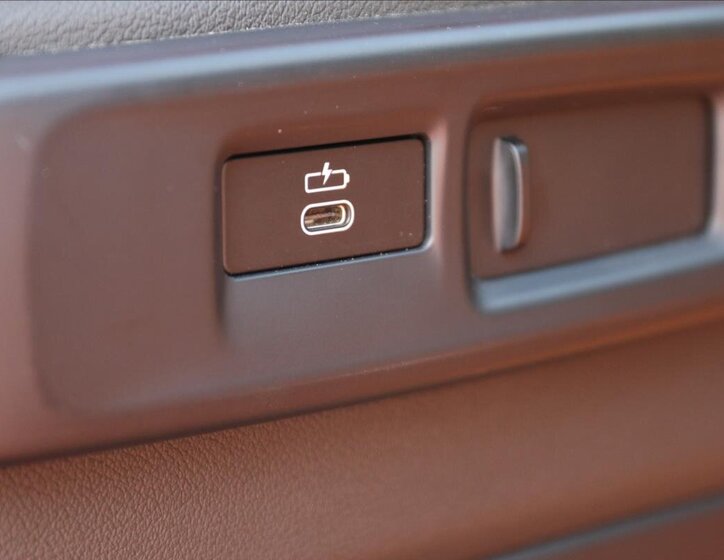 BMW X5 Kombi 3,0 l 290 kw