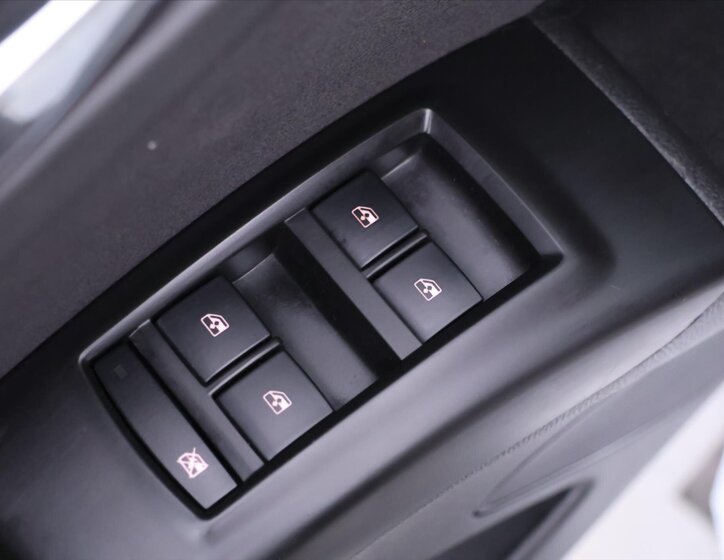 Opel Meriva MPV 1,4 l 88 kw