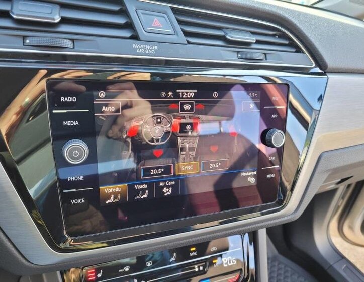 Volkswagen Touran MPV 1,5 l 110 kw