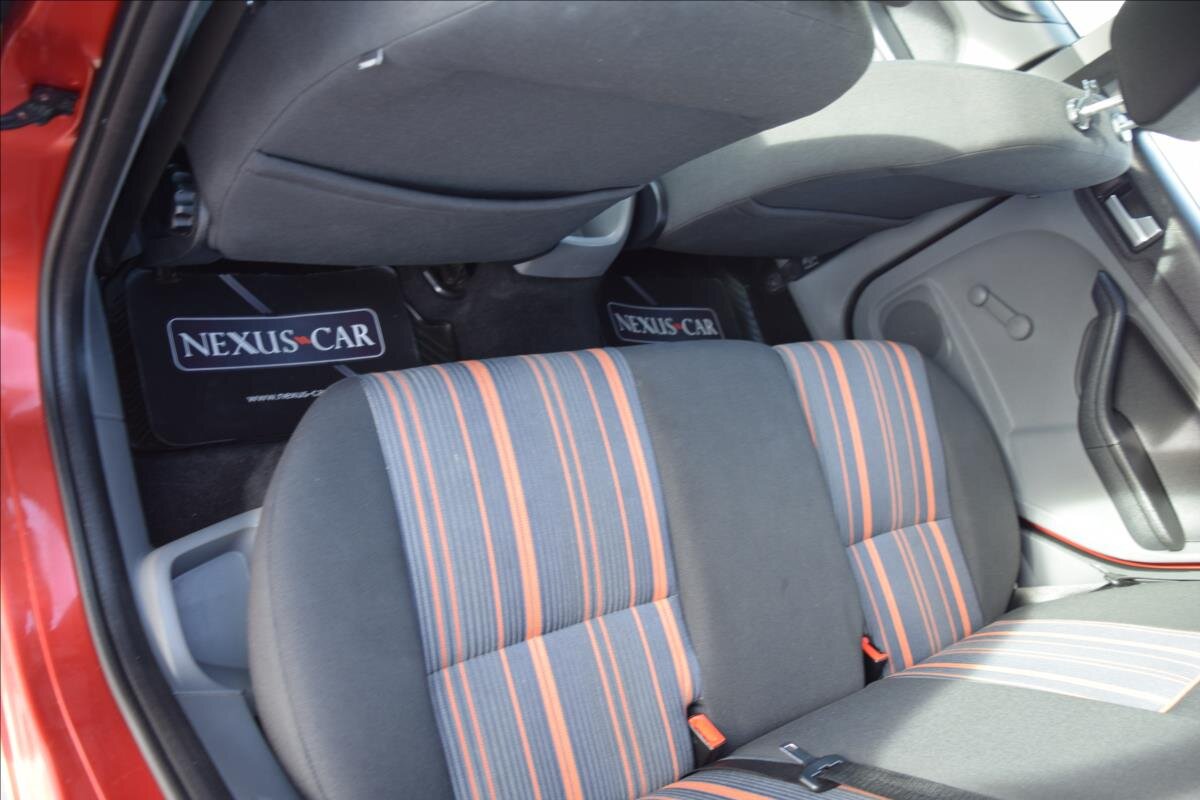 Ford Focus Hatchback 1,6 l 74 kw