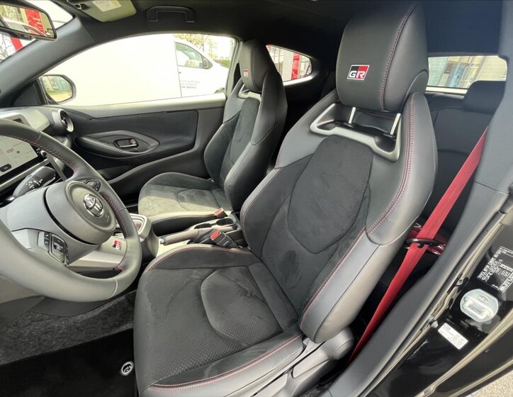 Toyota GR Yaris 7