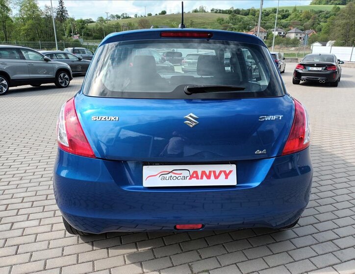 Suzuki Swift Hatchback 1,2 l 69 kw
