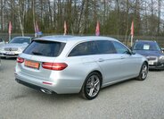Mercedes-Benz Třídy E Kombi 2,0 l 143 kw