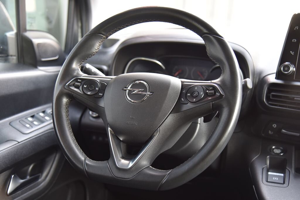 Opel Combo MPV 1,2 l 96 kw