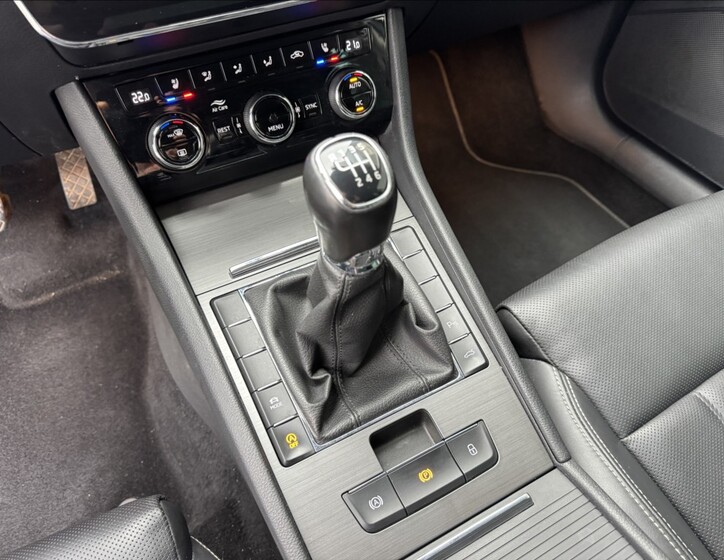 Škoda Superb 35