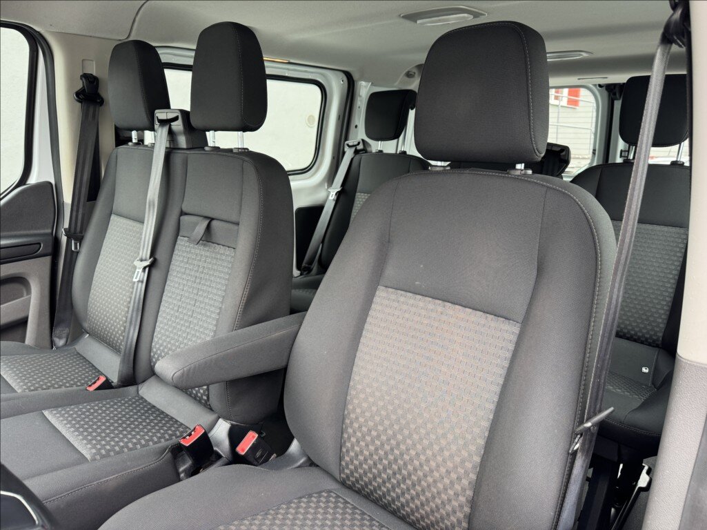 Ford Transit Custom Kombi 2,0 l 96 kw