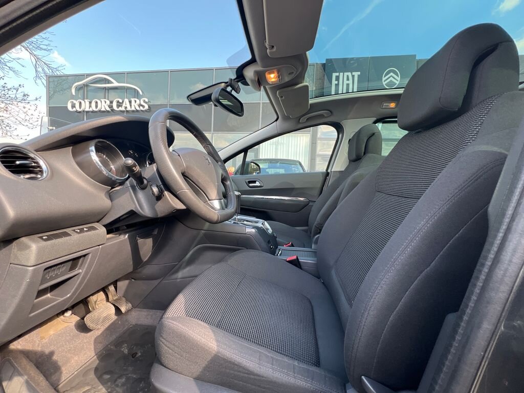 Peugeot 5008 MPV 2,0 l 120 kw