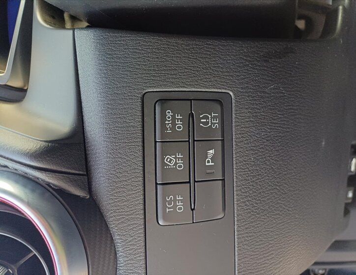 Mazda CX-3 Kombi 2,0 l 110 kw