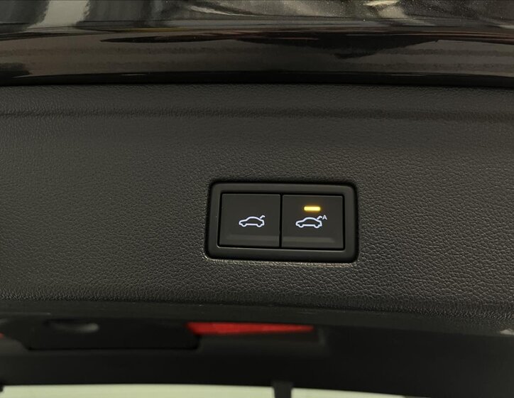 Volkswagen Touareg SUV 3,0 l 210 kw