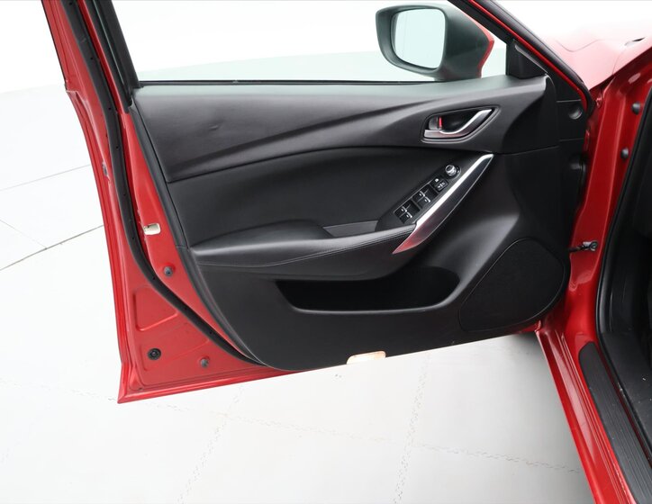 Mazda 6 Kombi 2,0 l 121 kw