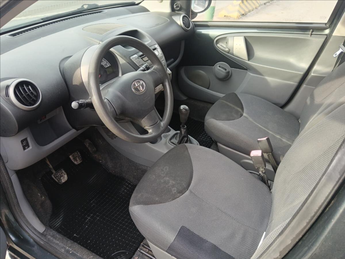 Toyota Aygo Hatchback 998,0 50 kw
