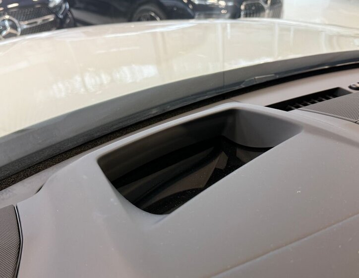 Land Rover Range Rover SUV / Terénní 4,4 l 390 kw