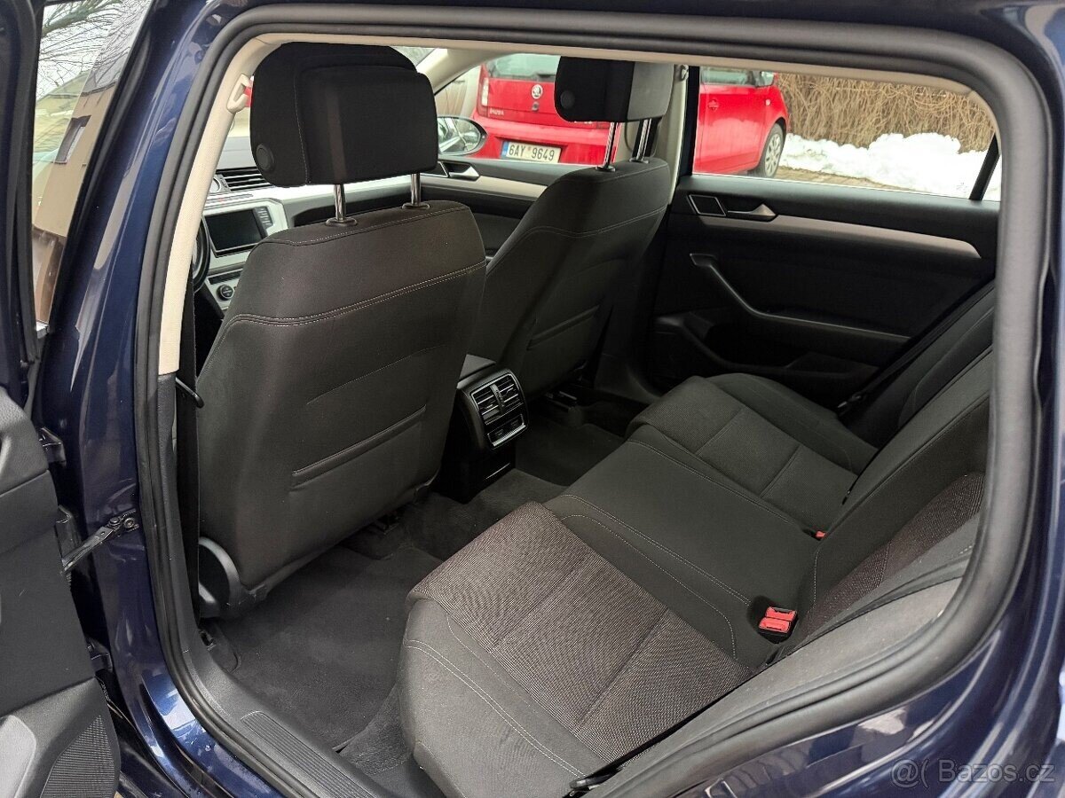 Volkswagen Passat Kombi 1,6 l 88 kw