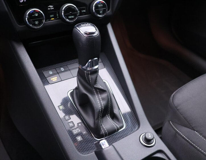 Škoda Octavia Liftback 2,0 l 180 kw