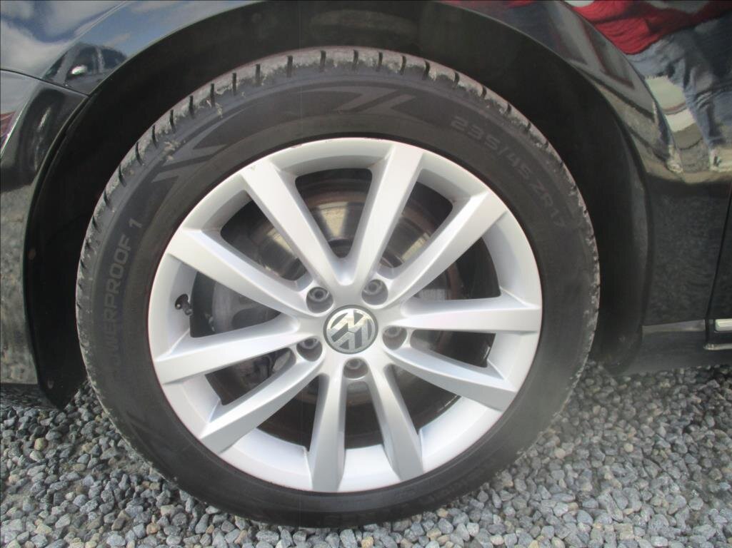 Volkswagen Passat Kombi 2,0 l 130 kw