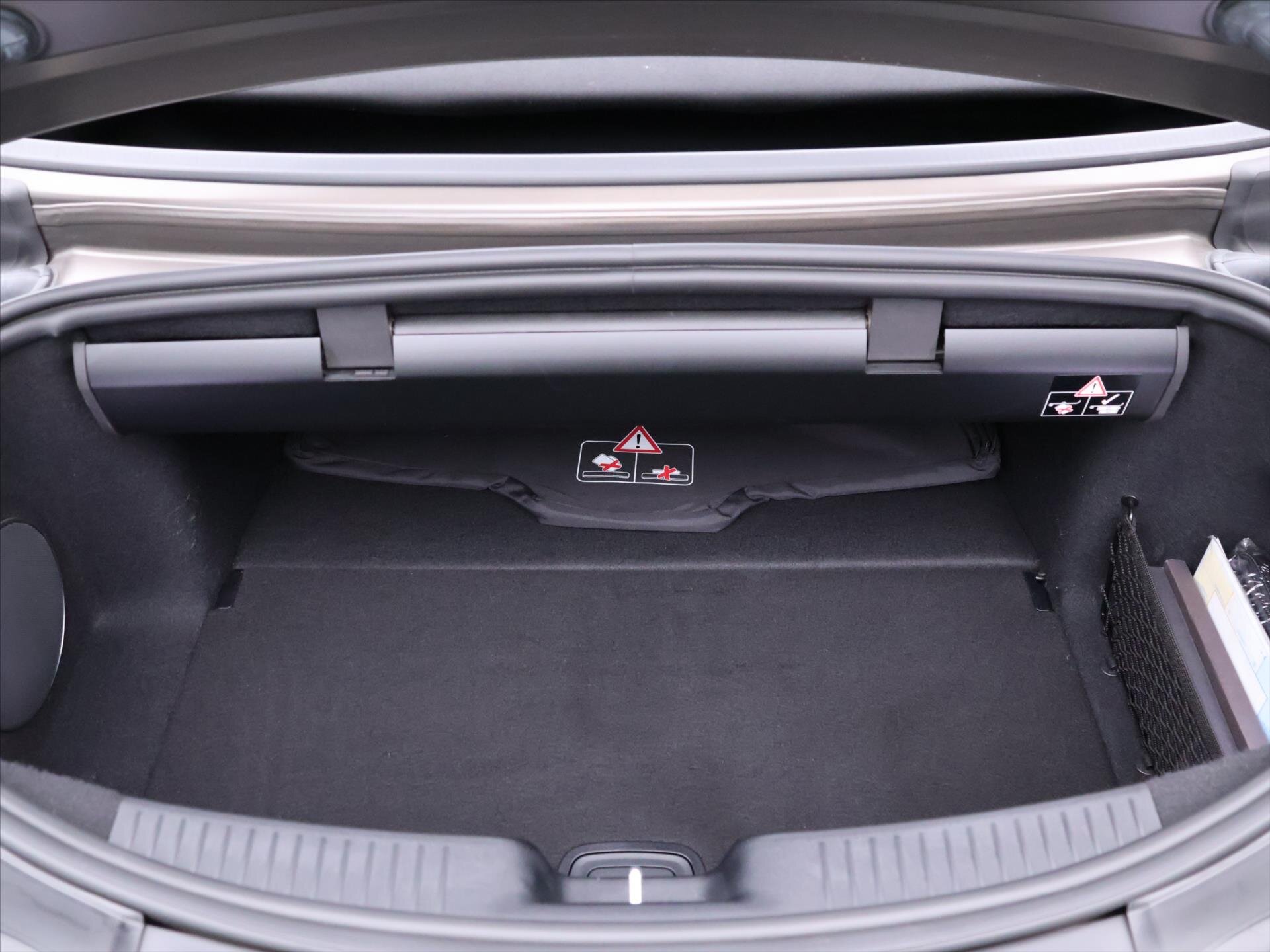 Mercedes-Benz SL Kabriolet 4,0 l 430 kw