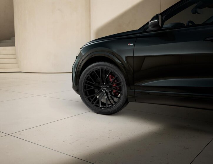 Audi Q8 SUV / Terénní 0,0 210 kw