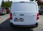 Toyota ProAce 8