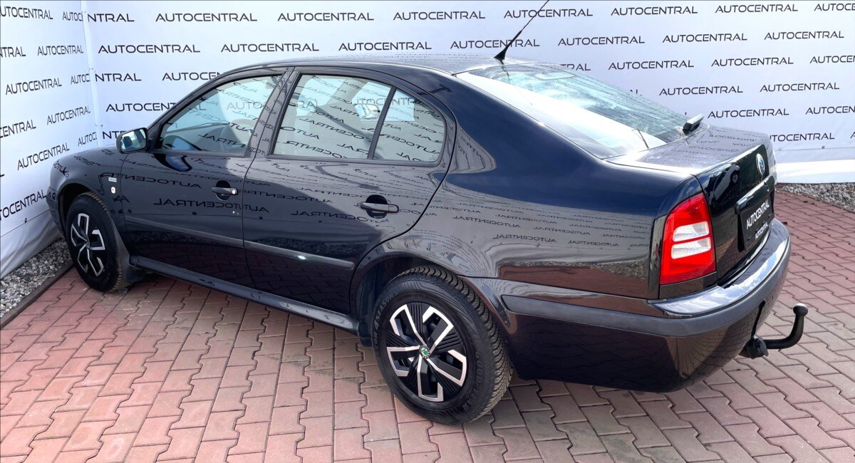 Škoda Octavia Sedan / Limuzína 1,6 l 75 kw