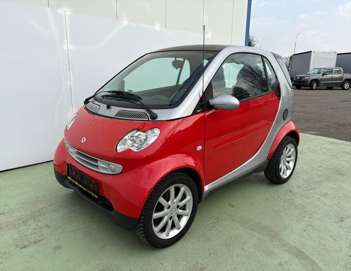 Smart Fortwo Kupé 698,0 45 kw