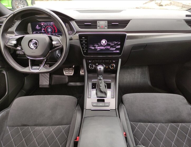 Škoda Superb Kombi 2,0 l 147 kw