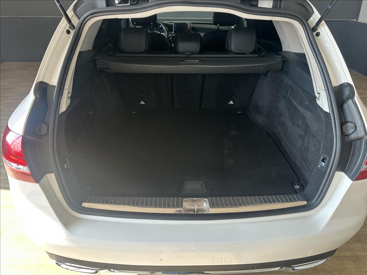 Mercedes-Benz Třídy C Kombi 2,1 l 125 kw