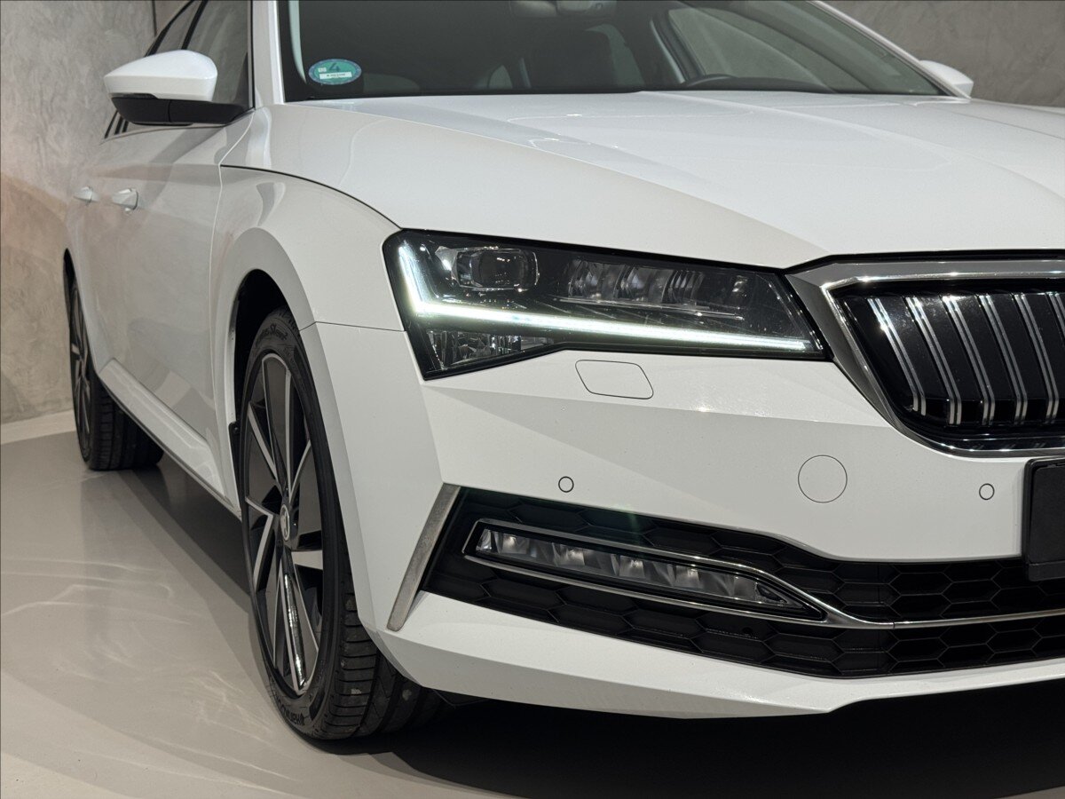 Škoda Superb Kombi 1,4 l 160 kw