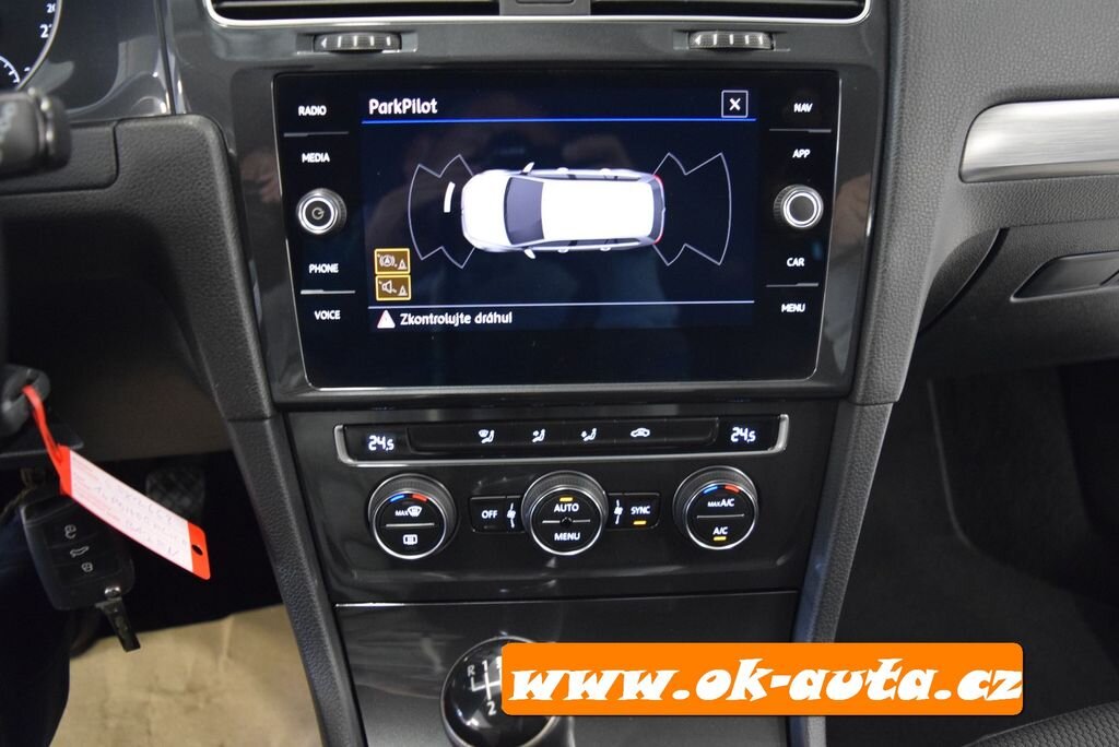 Volkswagen Golf Kombi 1,6 l 85 kw