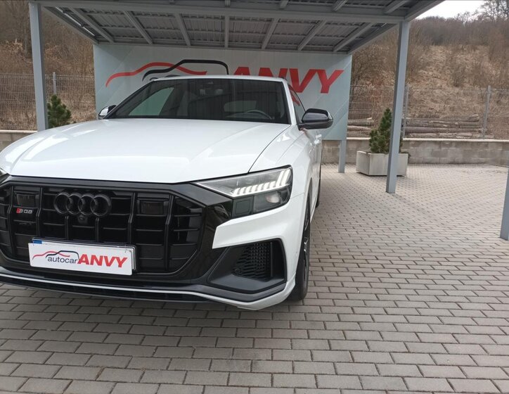 Audi SQ8 SUV / Terénní 4,0 l 320 kw