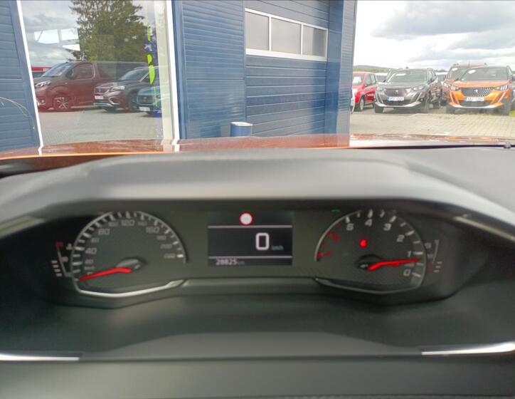 Peugeot 2008 12