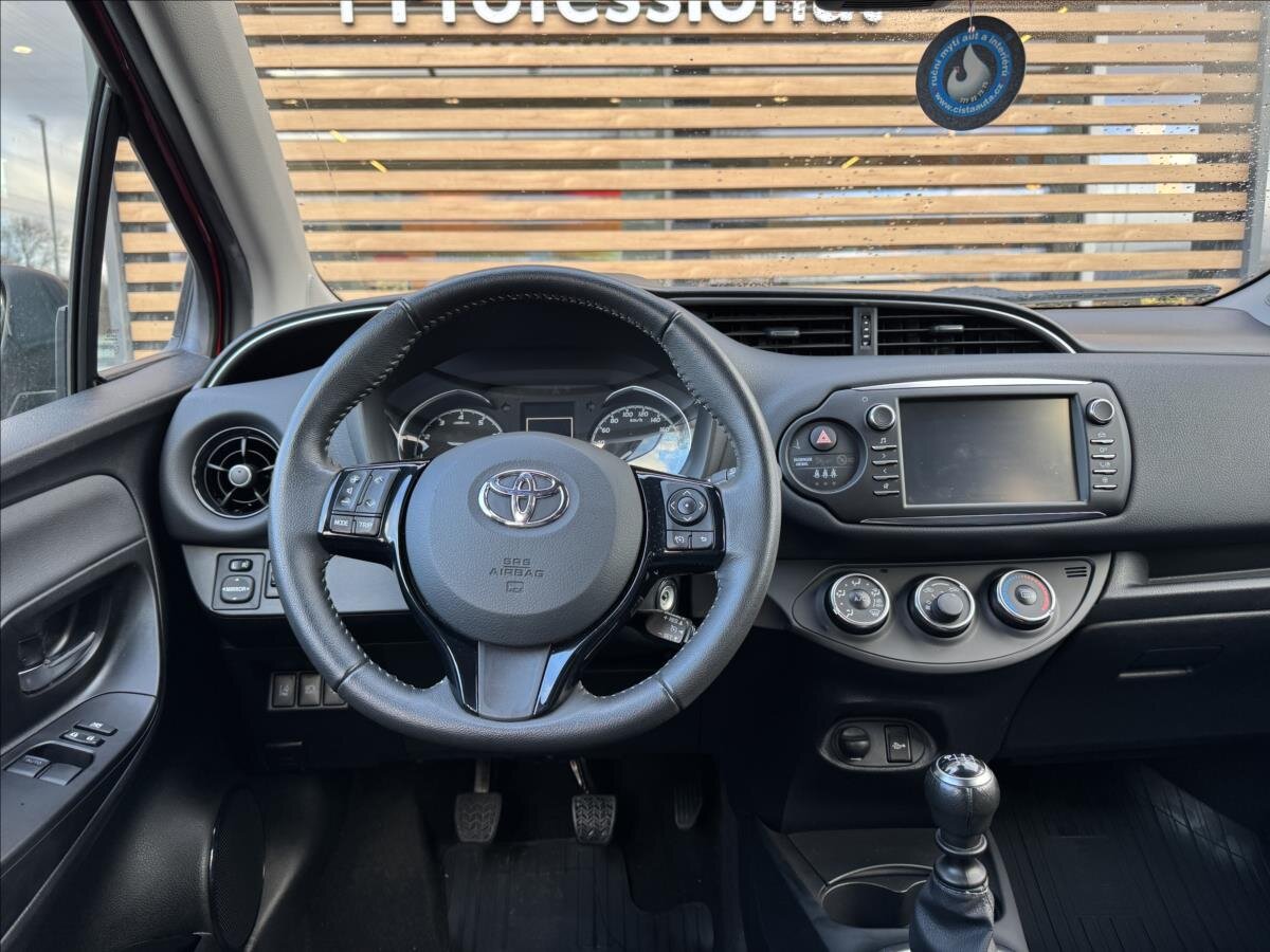 Toyota Yaris Hatchback 1,5 l 82 kw