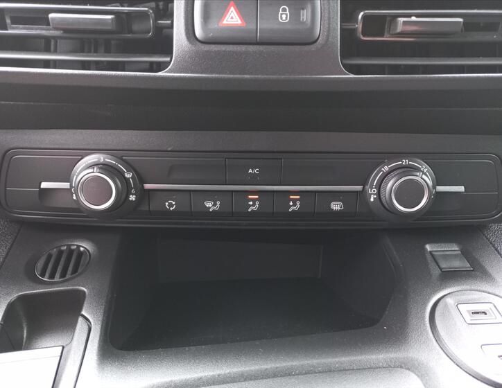 Toyota ProAce City 14