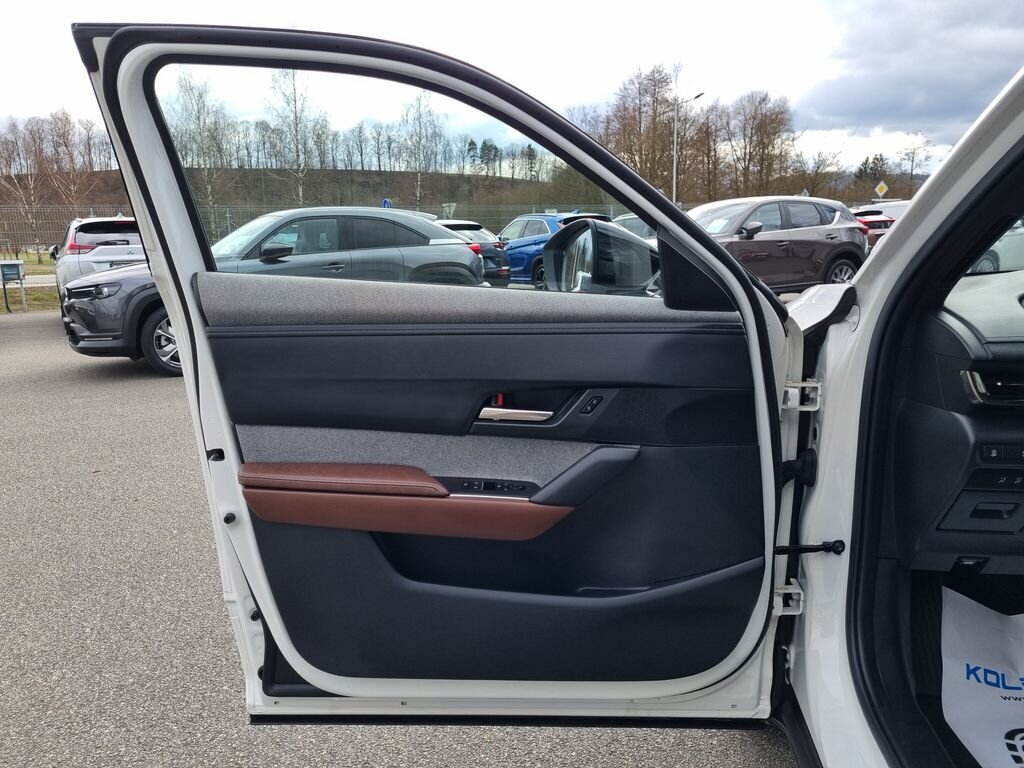 Mazda MX-30 SUV / Terénní 0,0 107 kw