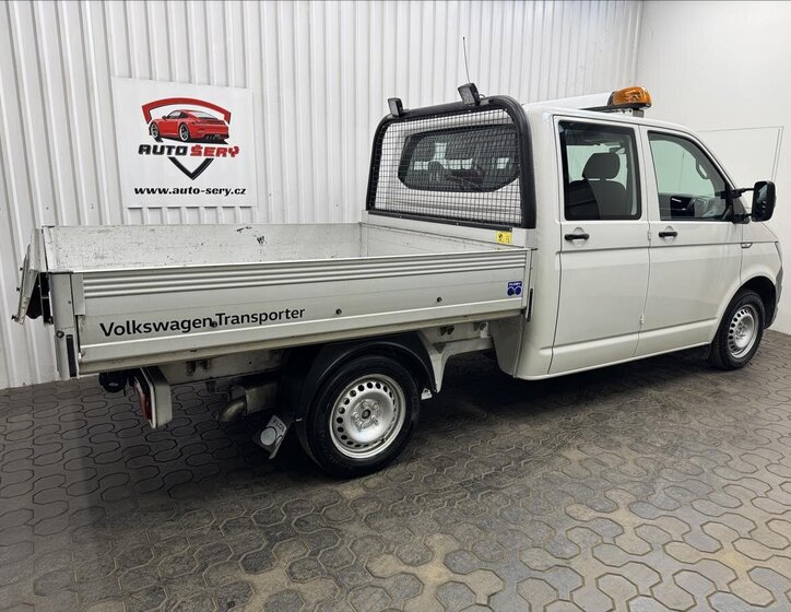 Volkswagen Transporter Valník 2,0 l 110 kw